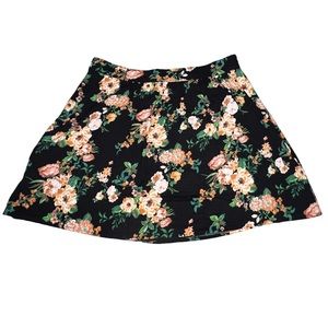 Black Floral - Forever 21 Mini Skirt - Size Med